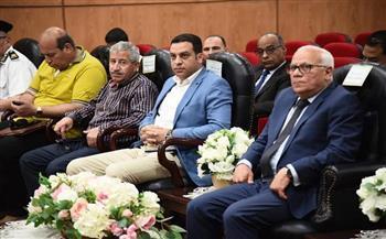 محافظ بورسعيد: دراسة إنشاء مجمع مصالح لمدينة «سلام مصر» على أحدث طراز