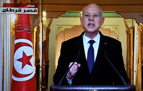 الرئيس التونسي: التوازنات المالية لن تكون على حساب الفقراء