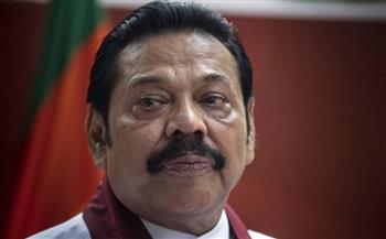   منع رئيس وزراء سريلانكا السابق و16 آخرين من السفر خارج البلاد