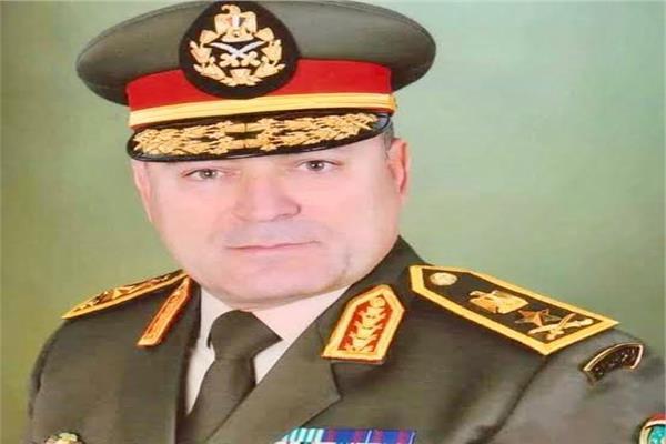 الفريق أسامة عسكر يشهد بياناً عملياً لإحدى وحدات المنطقة المركزية العسكرية