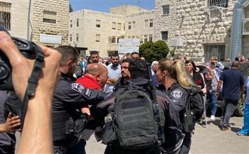  الاحتلال الإسرائيلي يعتقل مقدسيين خلال جنازة الشهيدة "شيرين أبو عاقلة"