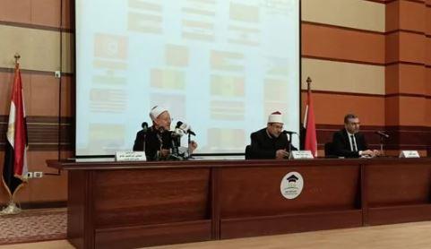 مفتي الجمهورية: الجماعات الإرهابية تسعى بقوة لبث اليأس في نفوس البشر