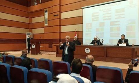 حسام موافي يكشف عن 4 أعضاء تطرد المياه فور دخولها الجسم