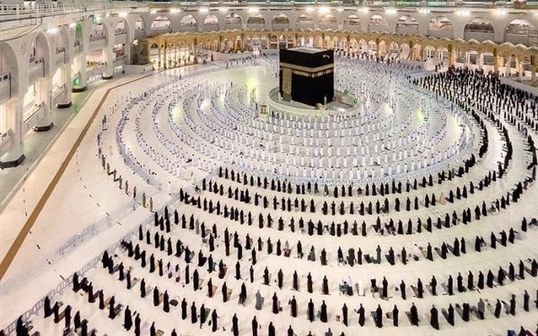 اختيار 83 شخصا لأداء فريضة الحج خلال قرعة علنية بسوهاج