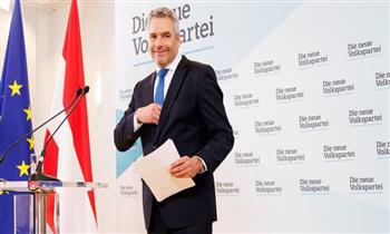   المستشار النمساوي يفوز برئاسة حزب الشعب