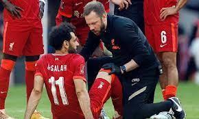 ليفربول: محمد صلاح يعانى من آلام في الفخذ وخروجه أمام تشيلسي احترازيا