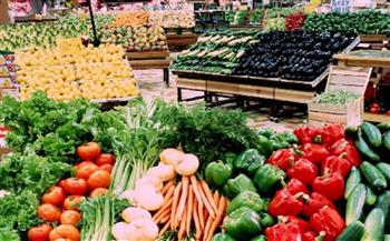   أسعار الخضروات والفاكهة اليوم بسوق العبور  