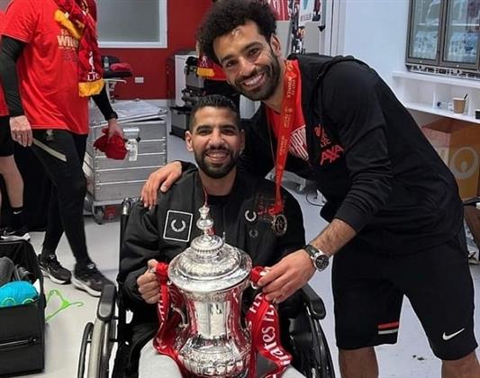 مدرب بالاتحاد الإنجليزى عن دعم محمد صلاح لـ مؤمن زكريا : لقطة الموسم