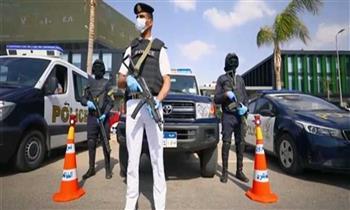 أمن المنافذ يحبط محاولة تهريب مواد مخدرة ونقد أجنبى