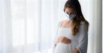 دراسة علمية تكشف مدي شعور الجنين بالأم