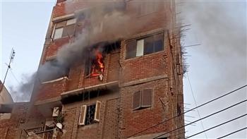   الادلة الجنائية تعاين خسائر حريق شقة سكنية بالأقصر