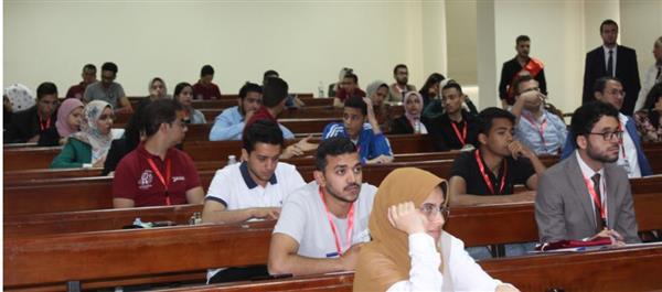 جامعة الفيوم: استمرار فعاليات اللقاء القمي الثامن لاختيار الطالب والطالبة المثاليين