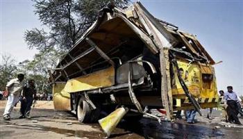   الهند: مصرع وإصابة 7 أشخاص إثر سقوط مركبة في واد شمالي البلاد