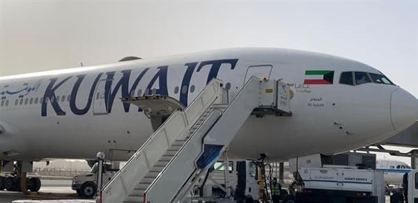 عودة حركة الملاحة الجوية في مطار الكويت بعد توقفها بسبب سوء الأحوال الجوية