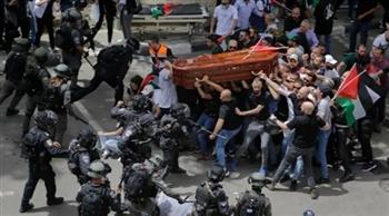   أساقفة الأراضي المقدسة ينددون بعنف الشرطة الإسرائيلية في جنازة أبوعاقلة
