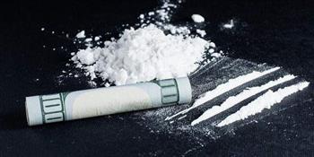    تجديد حبس 3 متهمين لترويج كمية من مخدر الهيروين فى التجمع