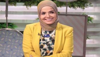 منى عبد الغني توجه رسالة تحذر للجمهور: بطلوا تاكلوا كحك العيد