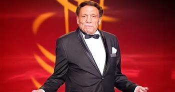 عصام إمام يكشف تفاصيل الاحتفال بعيد ميلاد الزعيم عادل إمام       