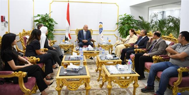  محافظ قنا يستقبل الممثل المقيم لبرنامج الأمم المتحدة الإنمائي في مصر