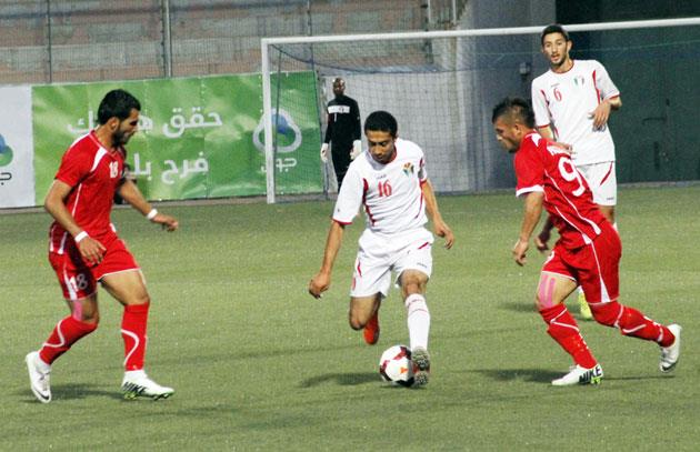 منتخب فلسطين الأوليمبي يتجه إلى الجزائر وتونس لخوض مباريات ودية