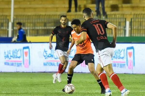 الأهلي يتعادل بدون أهداف مع البنك الأهلي