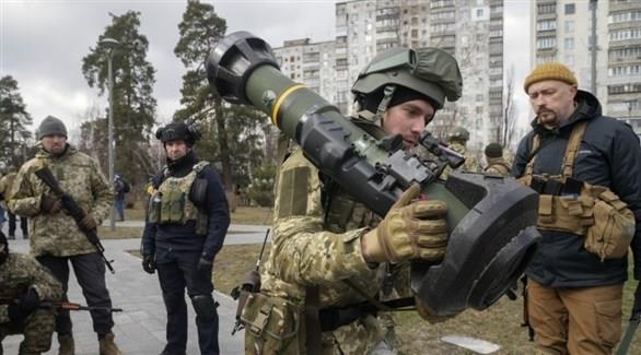 رويترز: مسئولون أوكرانيون يقدمون روايات متضاربة عن هجوم على قطار روسى