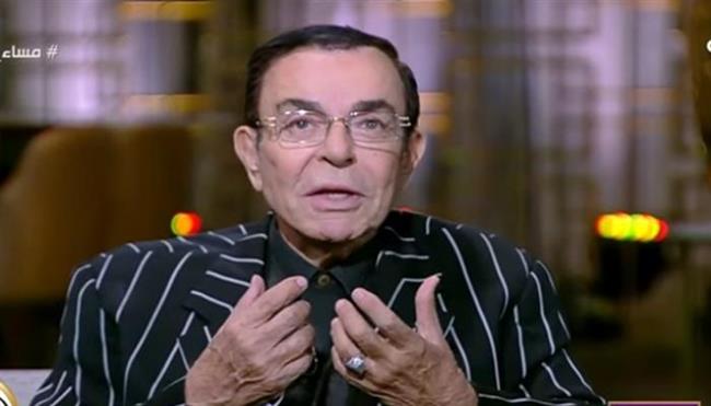 نقيب الممثلين يعلن مكان وموعد صلاة الجنازة على جثمان الفنان سمير صبري