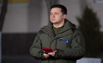 زيلينسكي يتهم روسيا بتدمير منطقة دونباس ويصف الأوضاع بـ«الجحيم»