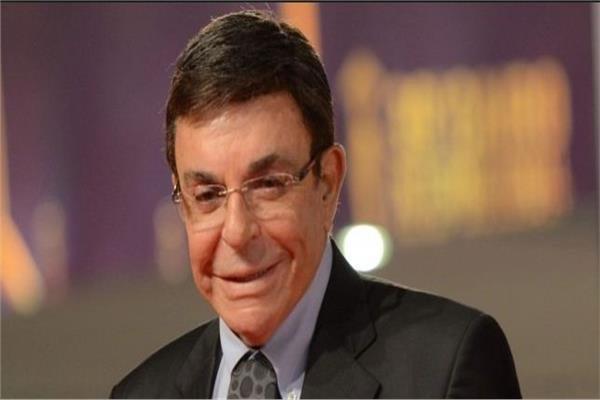 بكلمات مؤثرة.. نجوم الفن يودعون النجم الكبير سمير صبري