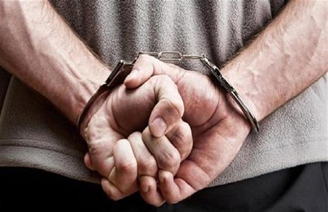 القبض على صاحب مخبز بالقاهرة استولى على طن دقيق مدعم