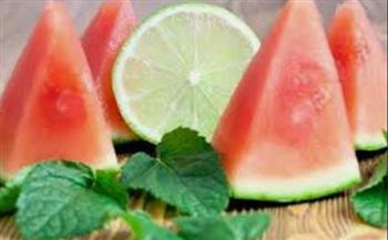   طرق مميَّزة لإعداد البطيخ لصيف أكثر برودة