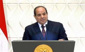   الرئيس السيسي: مصر خلال السنوات الماضية كانت تبنى على الخط الموازي للنيل