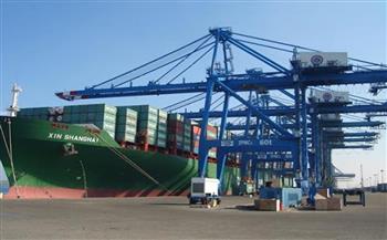   تداول 24 سفينة للحاويات والبضائع العامة بميناء دمياط