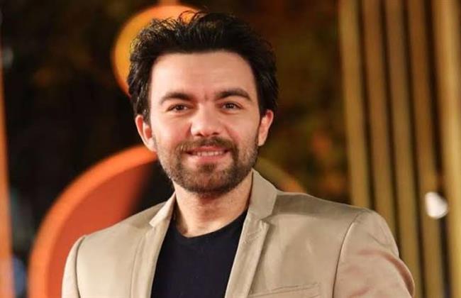 شريف رمزي: «مش أي حد اشتغل نصف يوم في مهنة التمثيل نحسبه منها»