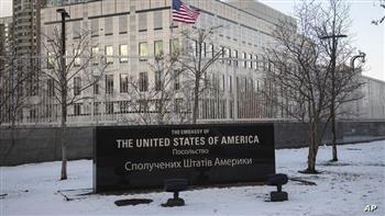   وول ستريت جورنال: الولايات المتحدة تدرس إرسال قوات خاصة لحراسة سفارتها فى كييف