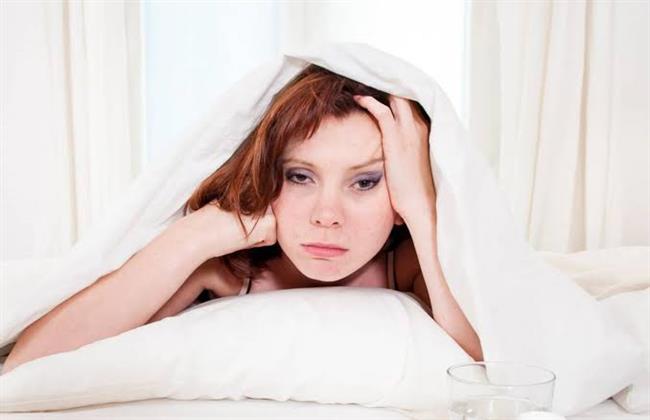 التفكير  الزائد قبل النوم  مرهق عقلياً .. تعرف على  طريقة إيجابية  للتخلص منه