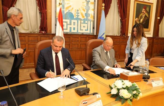 محافظ القاهرة يوقع اتفاقية مع صندوق التنمية الحضرية لإدارة الوحدات المنشأة بمشروع الخيالة