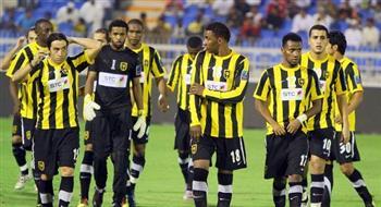 أحمد حجازى يقود اتحاد جدة أمام الهلال فى قمة الدورى السعودى 
