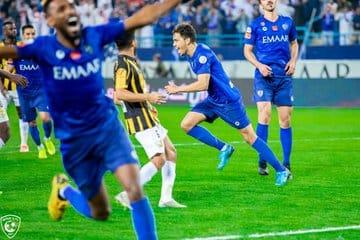 الهلال يقسو على الاتحاد.. ويعيد الأمل على صدارة الدورى 