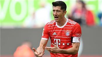 ليفاندوفسكي يبدأ التمرد على بايرن ميونخ 