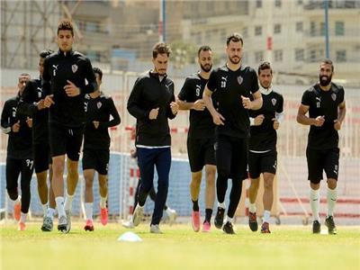 الزمالك يستعد لمواجهة الإسماعيلى بتقسيمة قوية بالتدريبات الجماعية