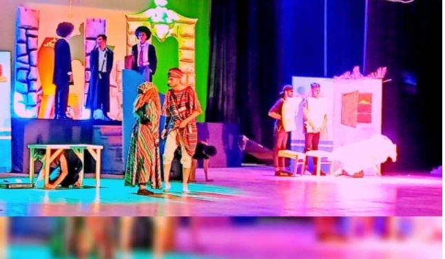 العرض المسرحي قضية ظل الحمار.. بثقافة الإسماعيلية
