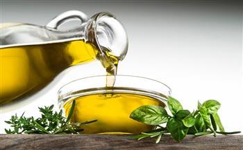فوائد مذهلة زيت الزعتر وكيفيه صنعه فى المنزل