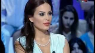 دومينيك تتعرض لحادث أثناء تصوير أغنية «العب غيرها» في دبي (فيديو وصور)