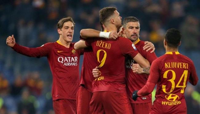 بيليجريني يقود هجوم روما لمواجهة فينورد في نهائي المؤتمر الأوروبي