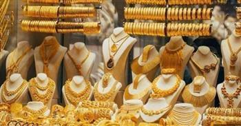 استقرار سعر جرام الذهب ببداية التعاملات 