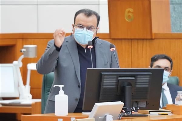 وزير الصحة الكويتي: حريصون على تعزيز العلاقات مع منظمة الصحة العالمية