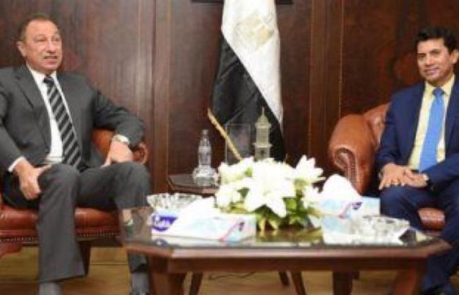 الخطيب يبحث مع السفير المصري بالمغرب ترتيبات حضور الجماهير لنهائي دوري الأبطال