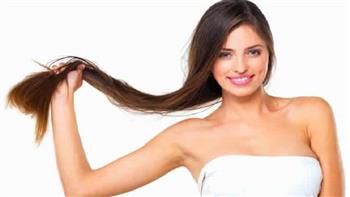   وصفة طبيعية لتنعيم وتطويل الشعر