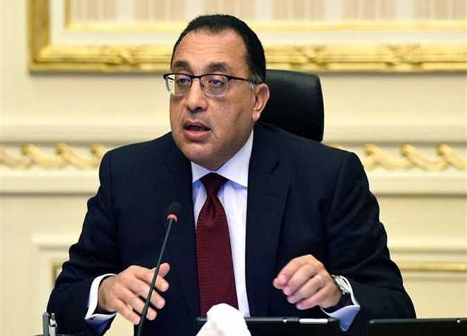 رئيس الوزراء يصل القاهرة عائدا من «أبوظبي»